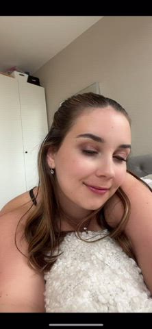 I wanna let one lucky Redditor cum on my ass multiple times 😜