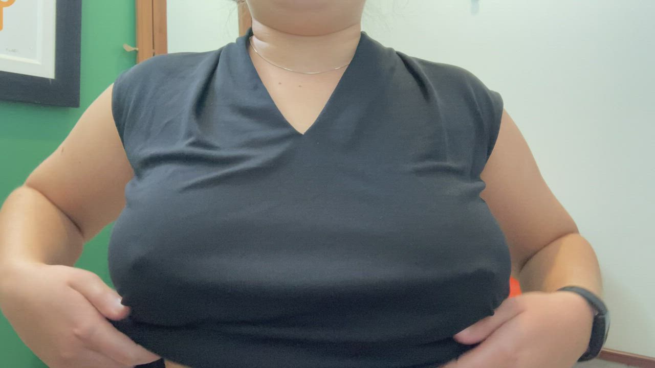 No bra today so thought I’d share how easily my tits can be accessed. [F]
