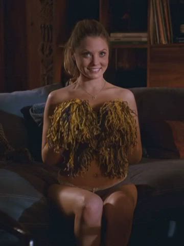 Kaitlin Doubleday - cheerleader in HUNG