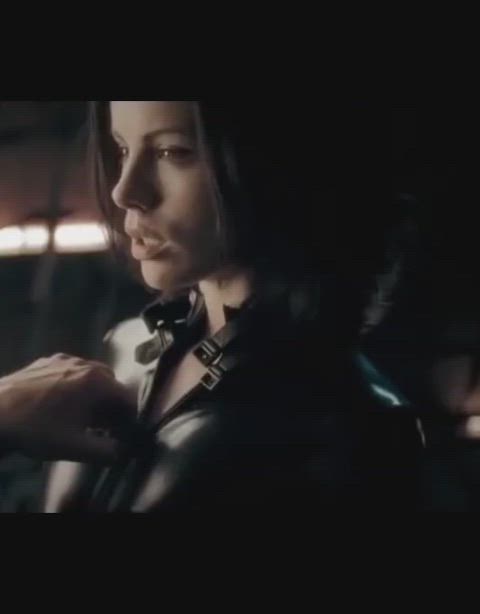 brunette kate beckinsale sexy gif