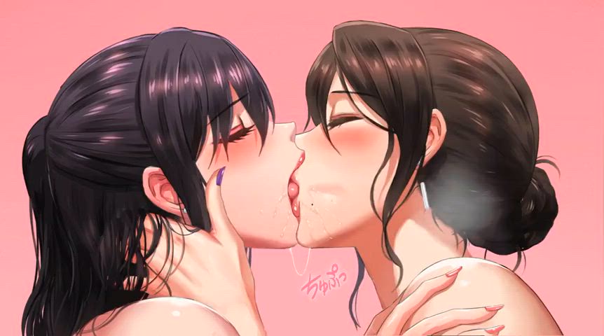 Hot kissing mommy & daughter 