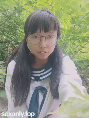 asian barely legal camgirl cute glasses kawaii girl onlyfans teen tiny gif