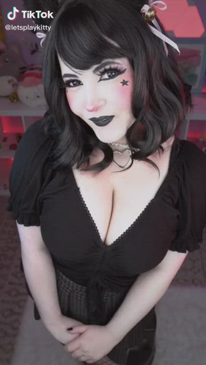 Alt Boobs Cleavage Dom Dominant Domination Domme Goth Pale TikTok gif