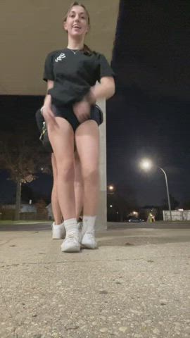 ass big ass booty legs pale spandex teen tiktok white girl gif