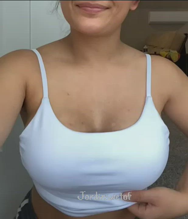 Slow motions played out, but u get to see my tits for longer lol