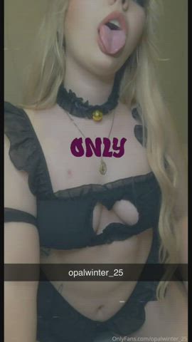 Belly Button Blonde Boobs Lips OnlyFans gif