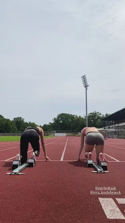 Ass Blonde Workout gif