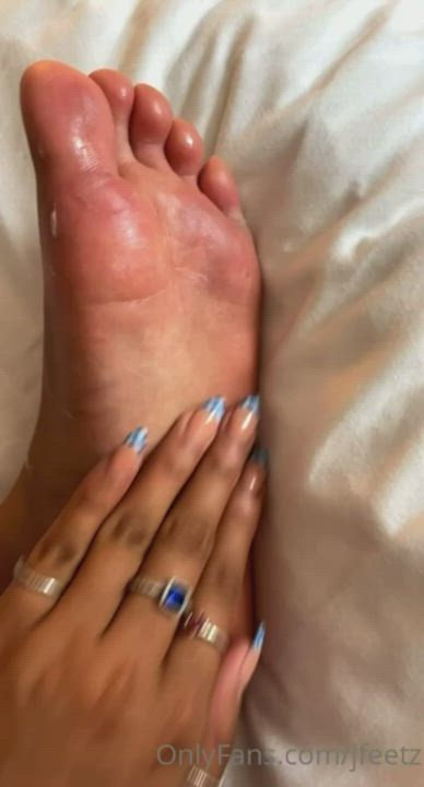 Cute Feet Fetish gif