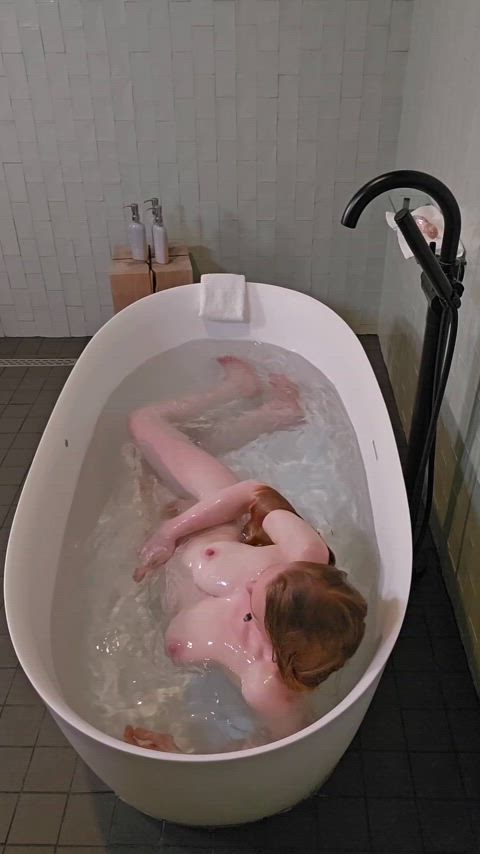 natural tits redhead underwater redheads gif