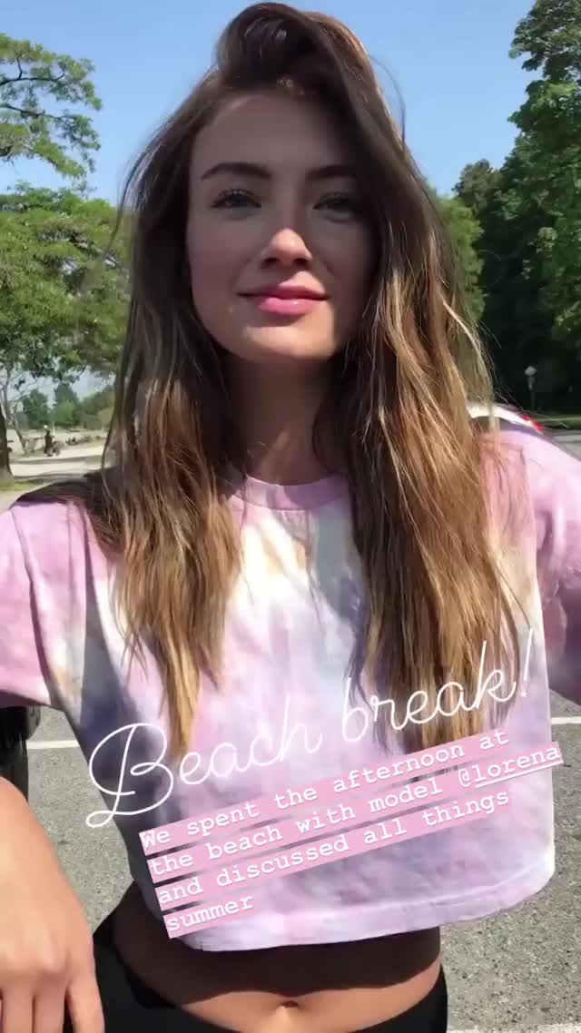 aritzia ig story.mp4.66d2f0e1c14e35ca760776d4fa9a6ef8