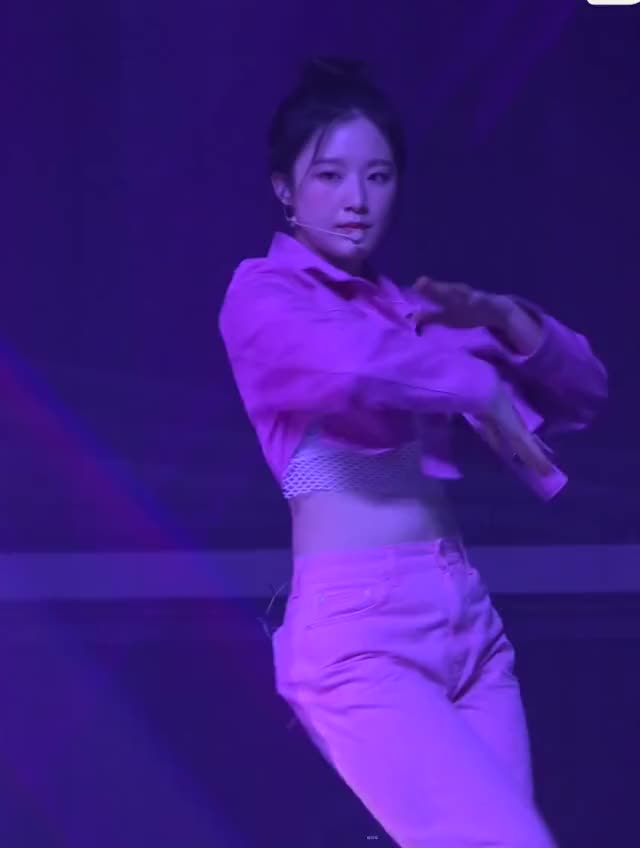 MPD 4K G I-DLE SHUHUA