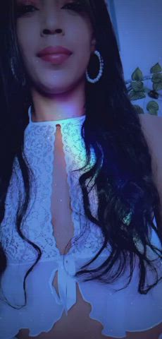 ebony latina lips model mom seduction smile webcam gif