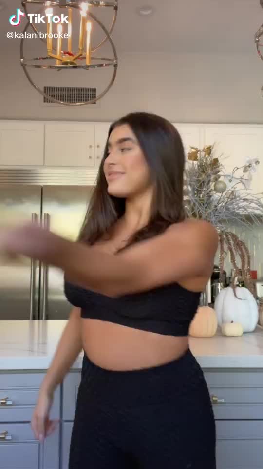 Kalani Hilliker ?