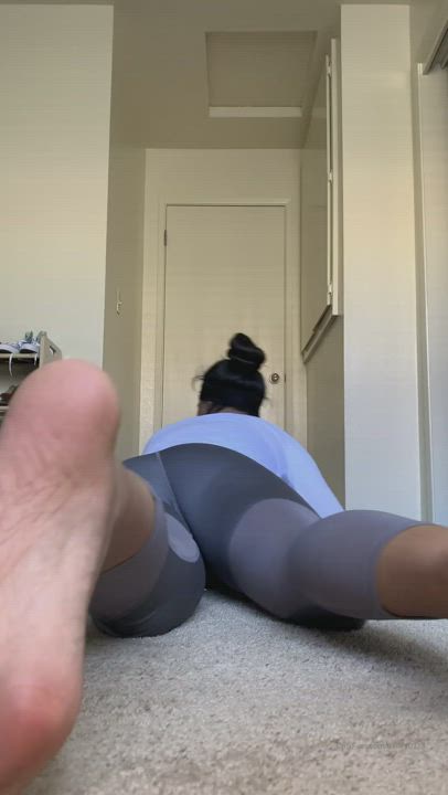 Ass Latina Soles Yoga Pants gif