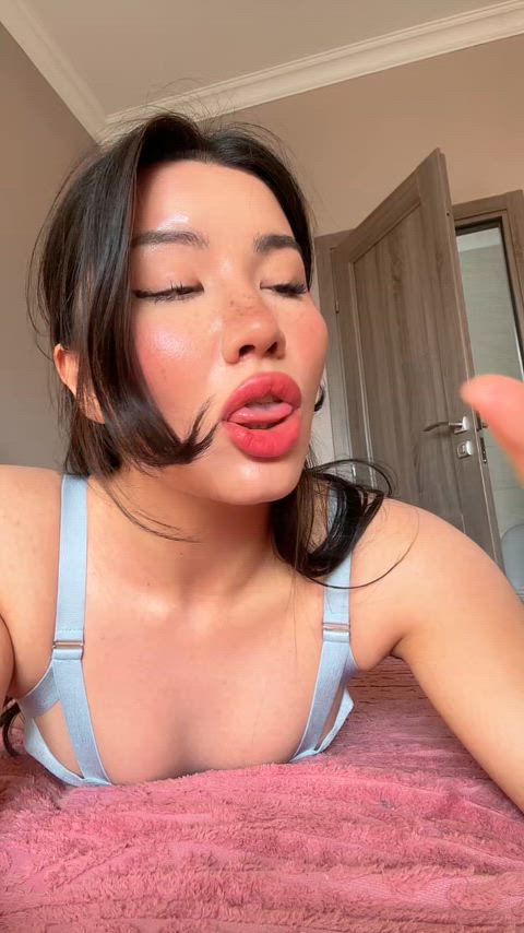 ahegao asian cute long tongue onlyfans petite saliva spit tongue tongue fetish japanese-nsfw