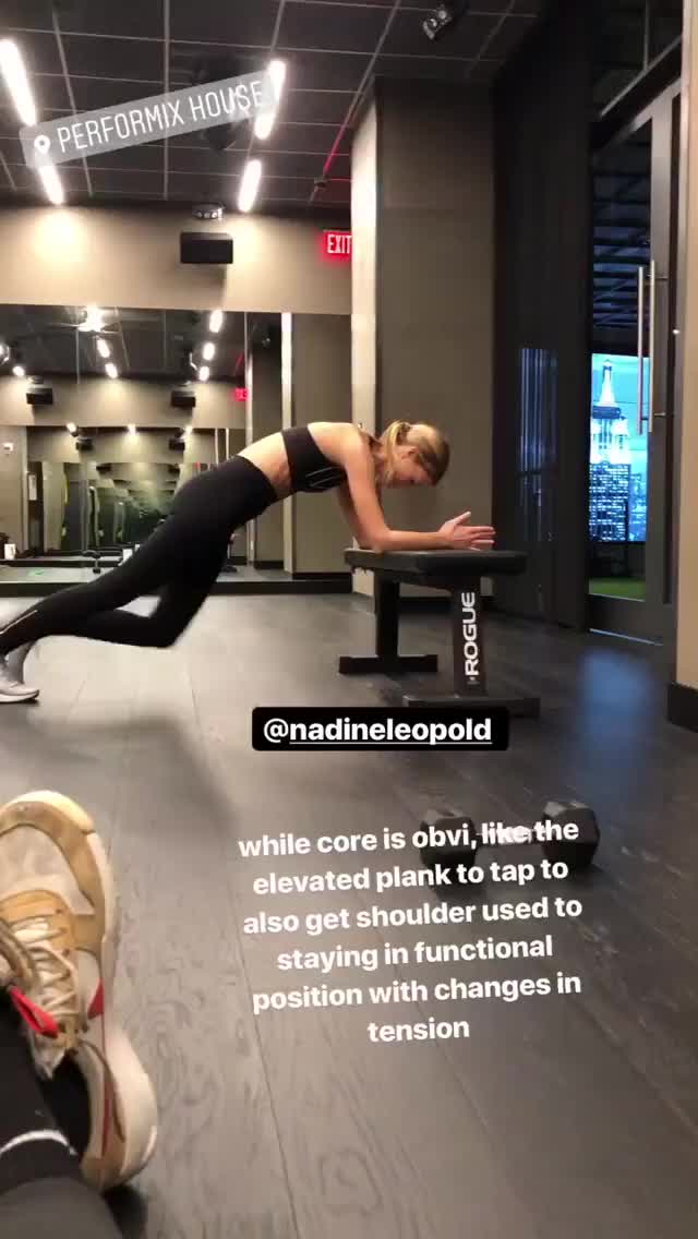 Nadine gif