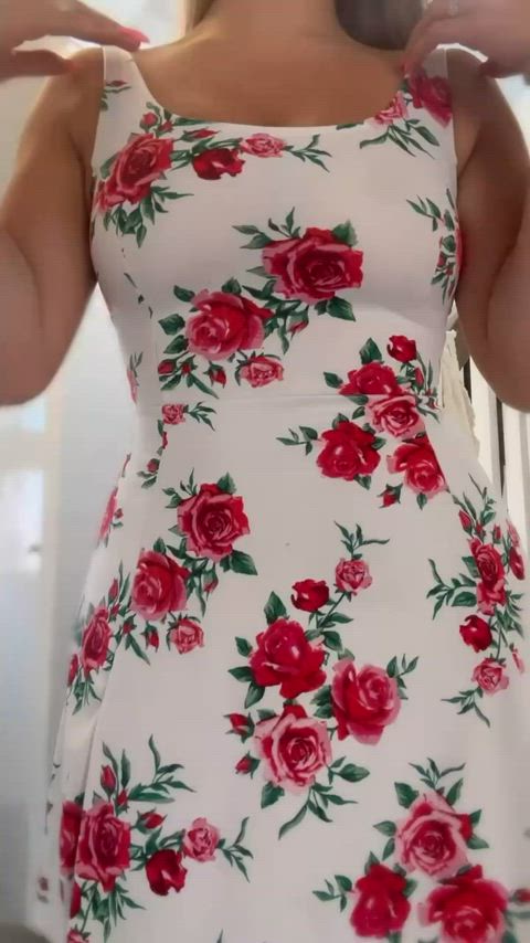A pretty sundress and some nice perky titties