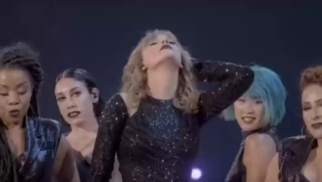 Celebrity Taylor Swift gif