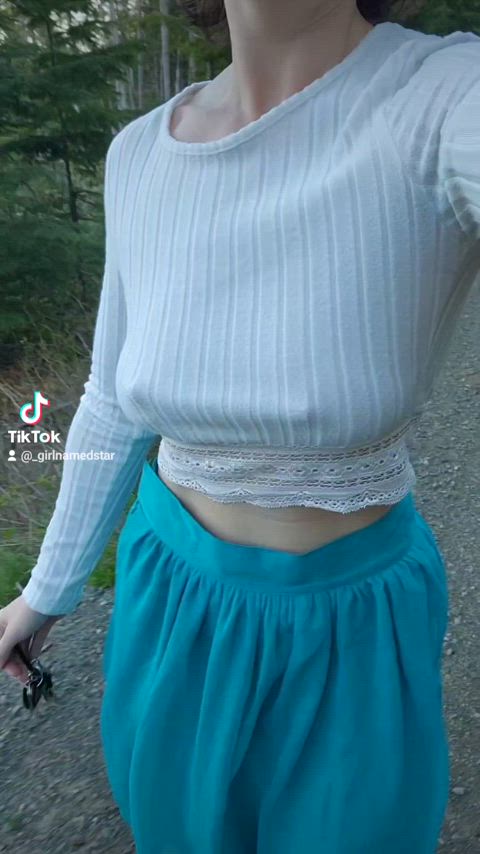 big tits boobs bouncing tits braless cute onlyfans sfw star carter tiktok tits gif