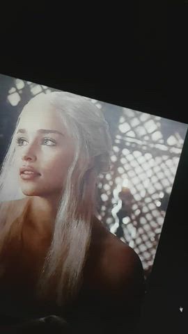 celebrity cum cumshot emilia clarke facial tribbing tribute gif