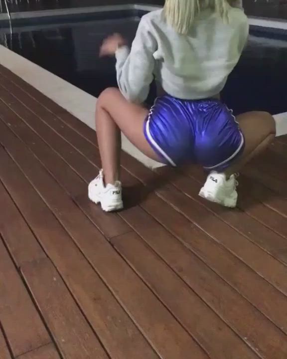 Big Ass Twerking White Girl gif