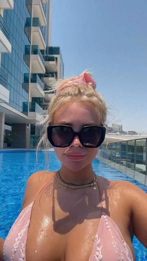 ass big tits bikini blonde pool swimming pool tits wet gif