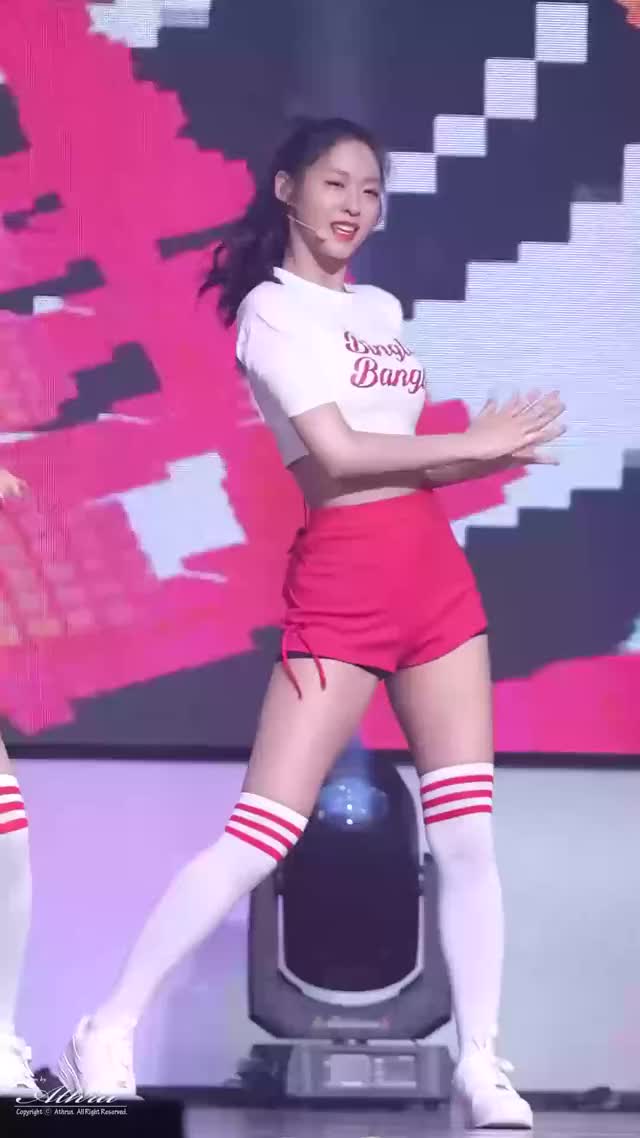 seolhyun bingle bangle 5