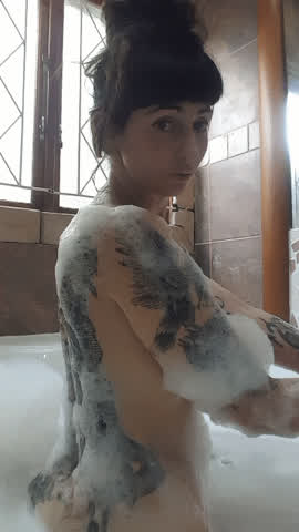 Having a bath with her looks like fun