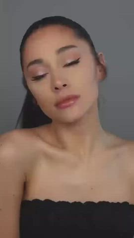 ariana grande babe goddess gif