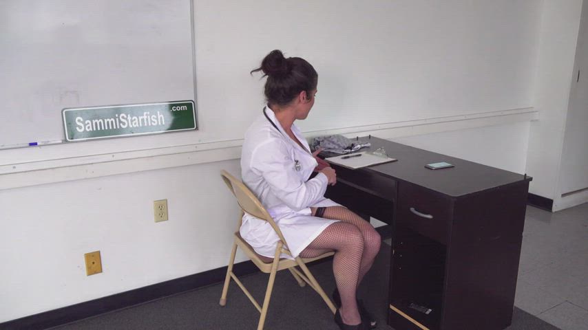 Bukkake Cumshot Doctor Facial Hospital MILF Nurse Role Play Sammi Starfish gif