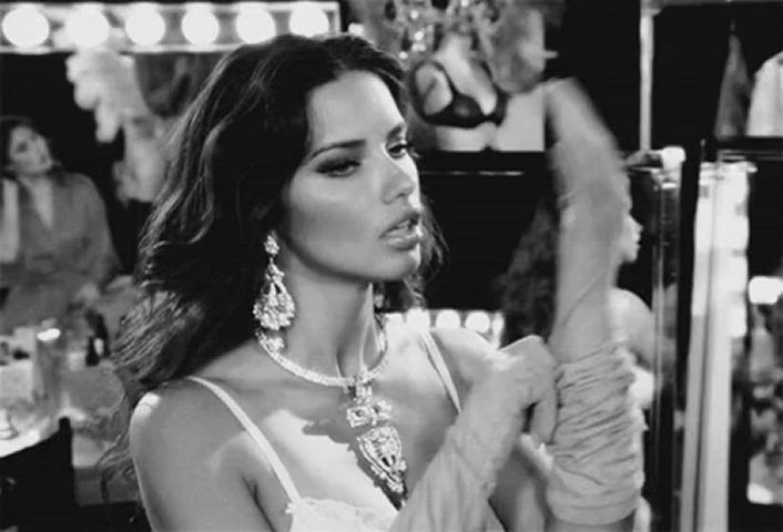 adriana lima model sexy gif