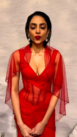 Sobhita Dhulipala - Look at that cleavage. Those titties subtly crushing against