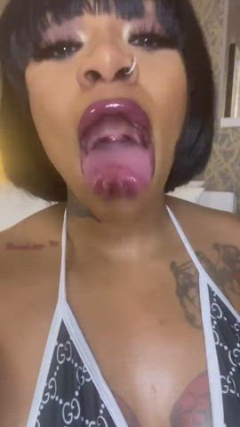 Cute Lips Sexy Susi gif
