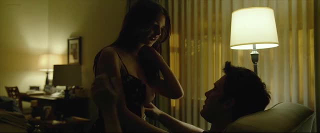 Emily Ratajkowski nude in Gone Girl