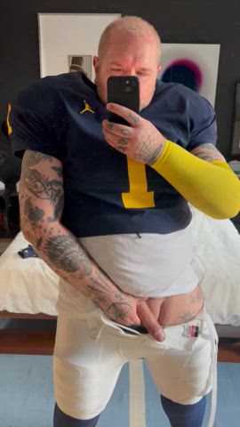 amateur bear big dick football jock muscles tattooed thick thick cock gif