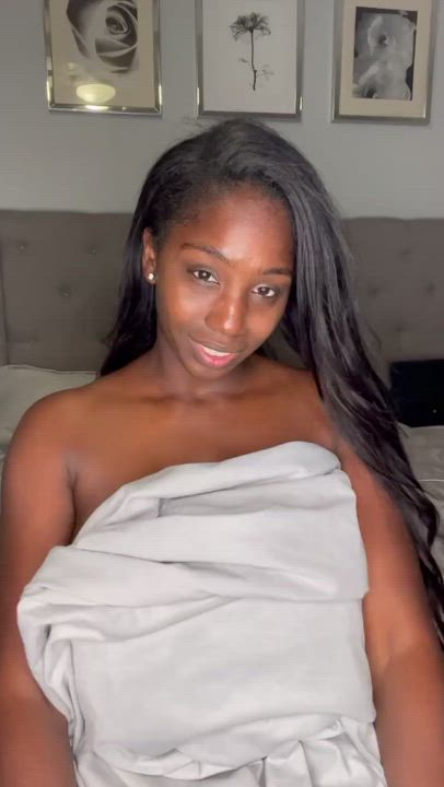 Babe Busty Ebony gif