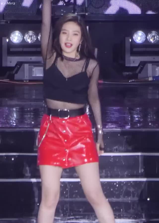 Joy Red Velvet