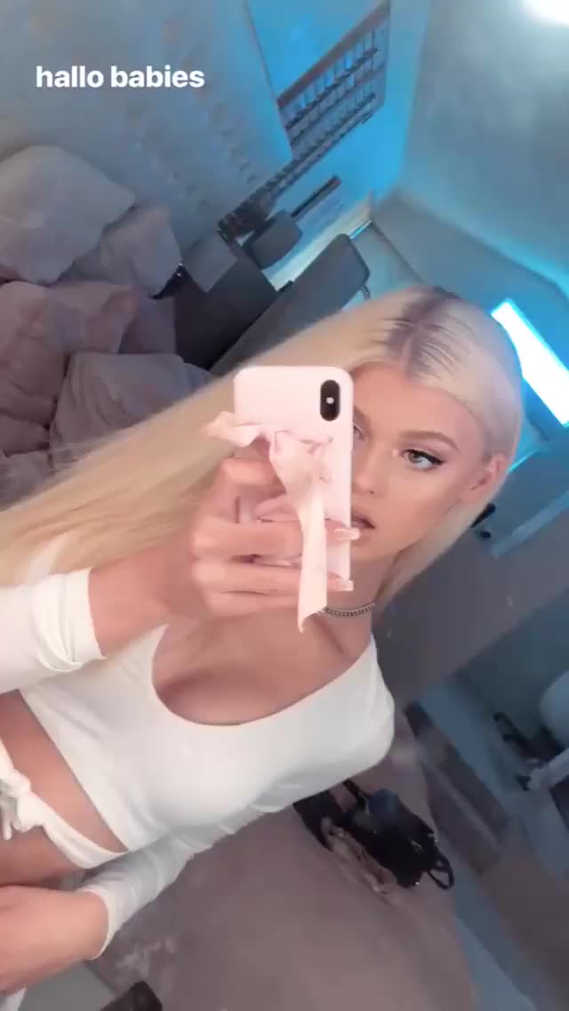 Blonde Celebrity Tight gif