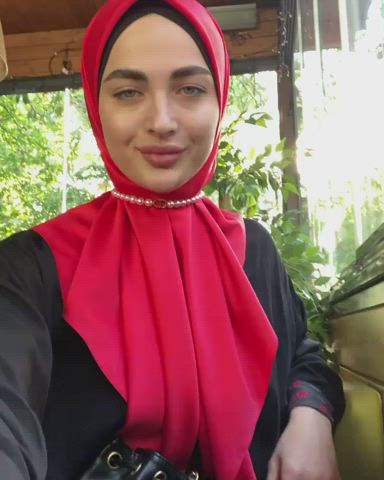 hijab model solo gif