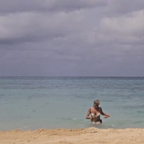 bikini celebrity movie non-nude sexy swimsuit gif