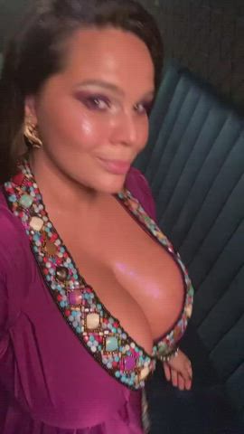 big tits busty milf gif