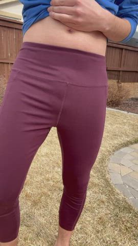 Wet leggings outside