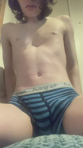 Wetting my undies (19)