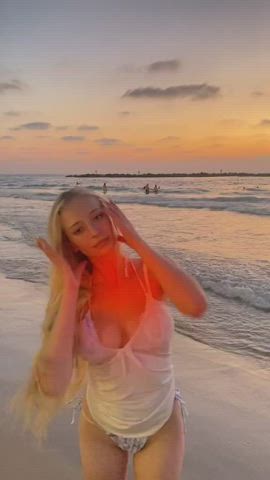 blonde tiktok tits gif