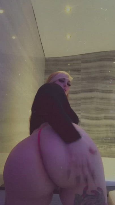 Big Ass Latina OnlyFans Thick gif