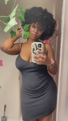 Who loves a thick girl in a tight dress?
