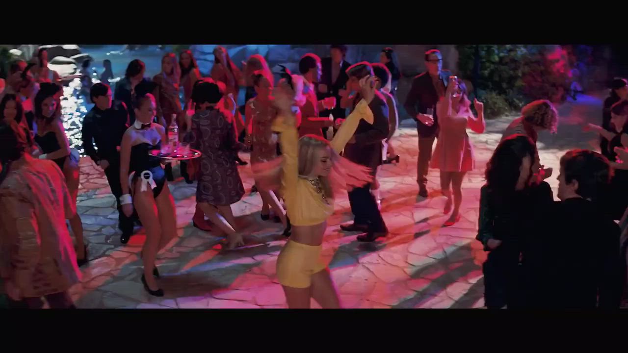 Australian Blonde Celebrity Dancing Margot Robbie Party gif