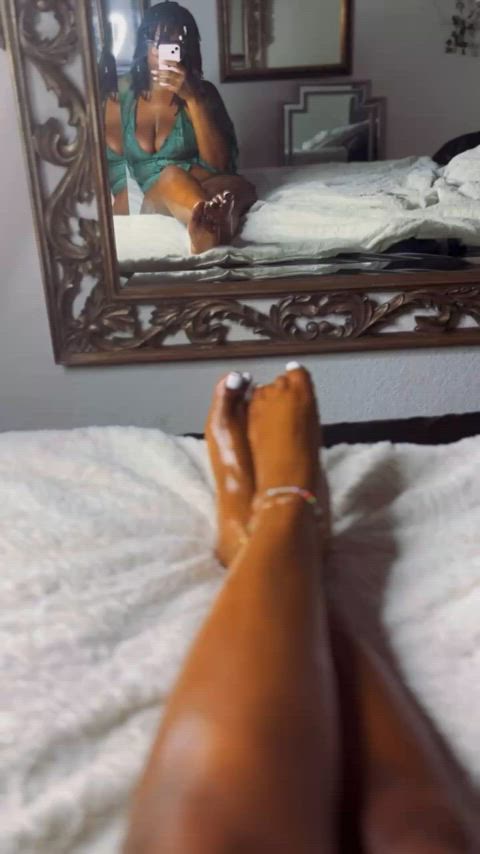 ass barefootmilf ebony feet fetish femdom foot fetish foot worship lingerie solo