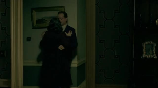 Hayley Atwell gif