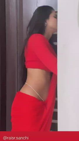 That navel 🤤🤤🤤